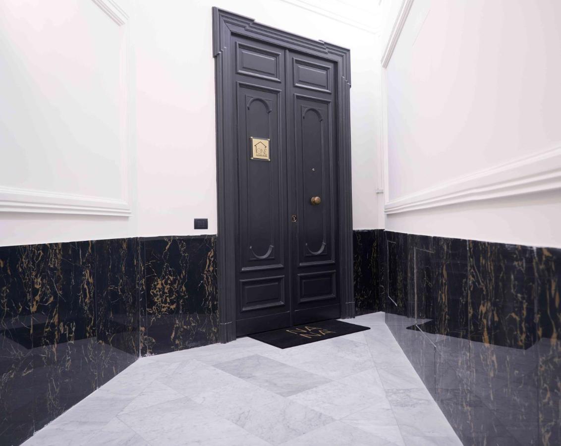 The One Napoli Luxury Apartment Экстерьер фото