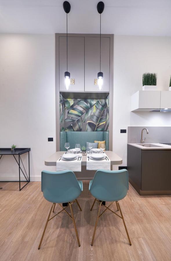 The One Napoli Luxury Apartment Экстерьер фото